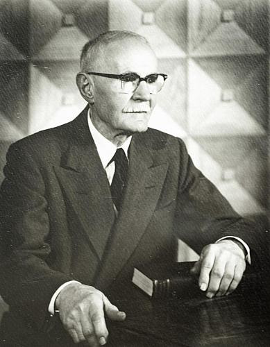 Early Furniture Designers Collection | Furniture City History